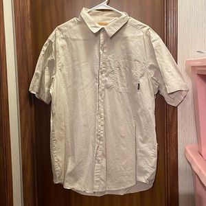 Men's cream colored COLUMBIA shirt sleeve button up shirt. Size L